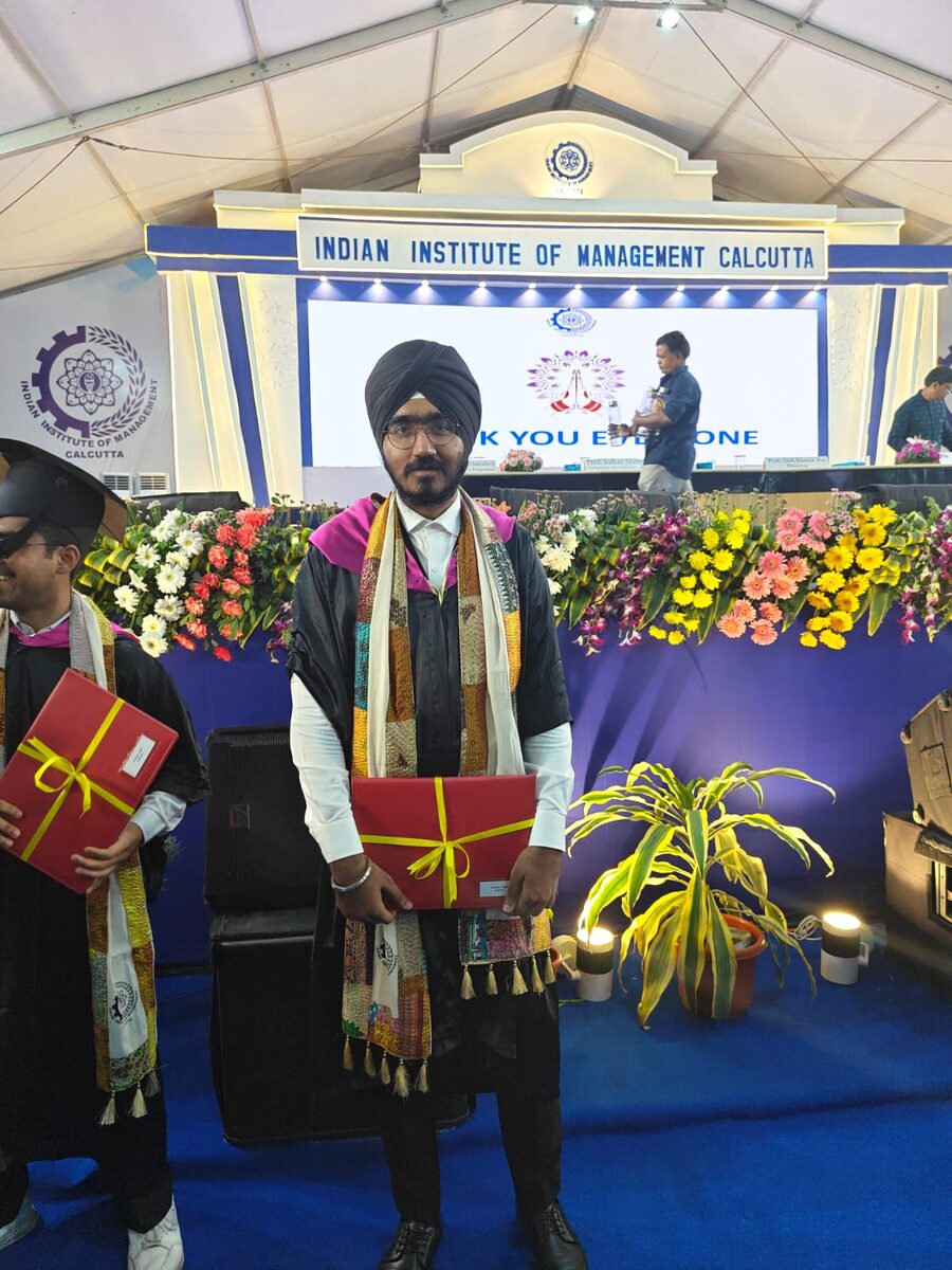 Jasdeep Singh at IIM Calcutta convocation
